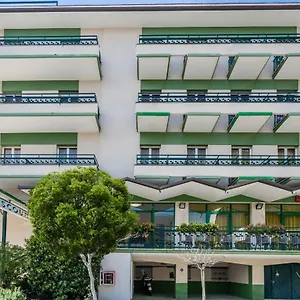Hotel Viscount **