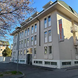 Kristall Hotel Corsico